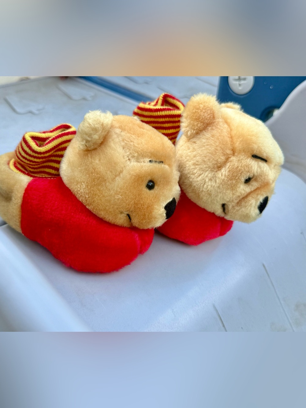 Vintage Disney Winnie the Pooh Plush Baby Booties yellow red size 1/2